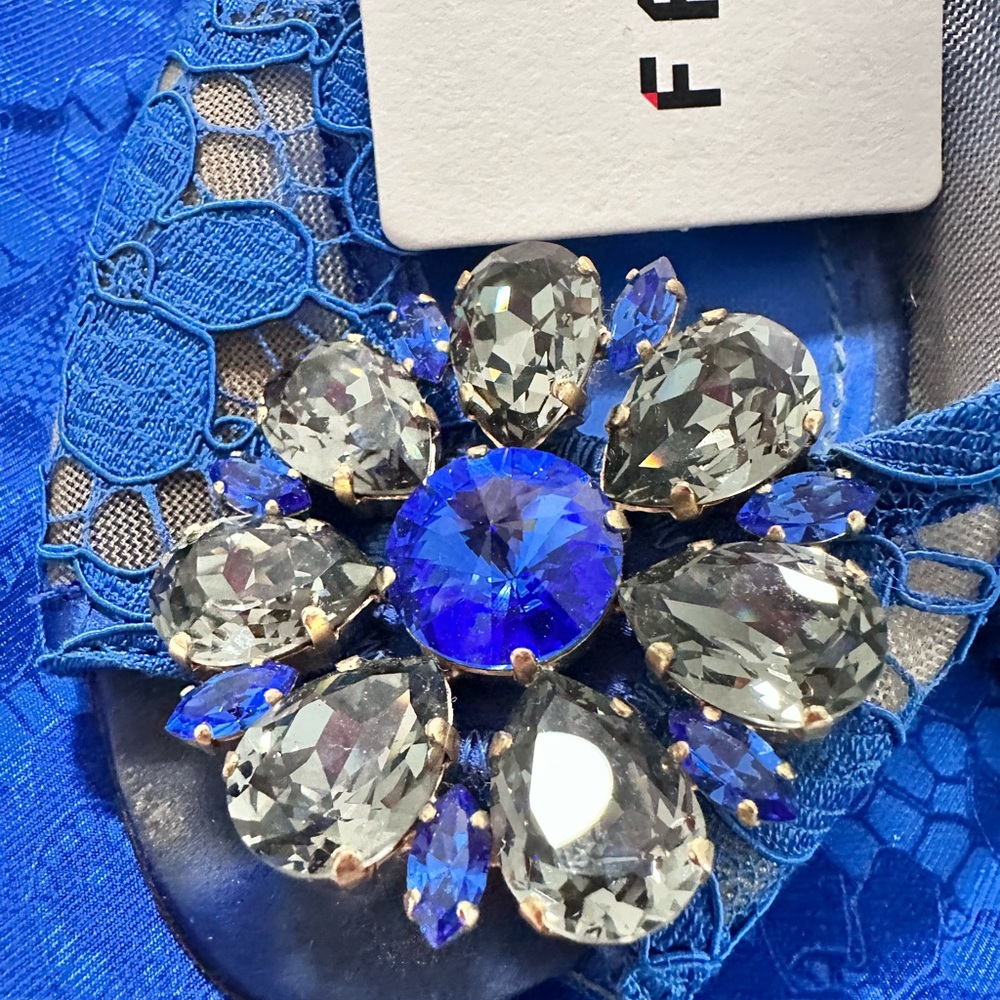 Dolce & Gabbana Blue Mules with Ornate Brooch - Picture 4 of 13